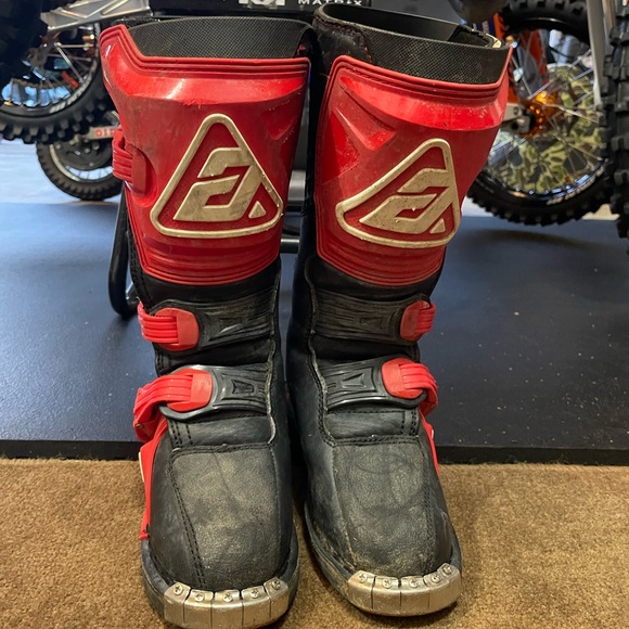Answer Youth AR1 MX Dirt Bike Boots - Picture 1 of 5